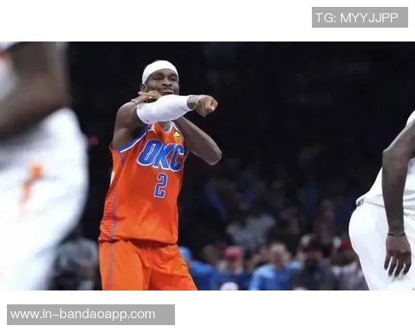 古德温赛后狼性十足狄龙模仿狗叫引发全场欢笑 古德温赛后狼性十足狄龙模仿狗叫引发全场欢笑