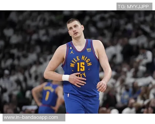 约基奇最后30秒对爱德华兹犯规漏判引发争议裁判报告揭示关键时刻失误