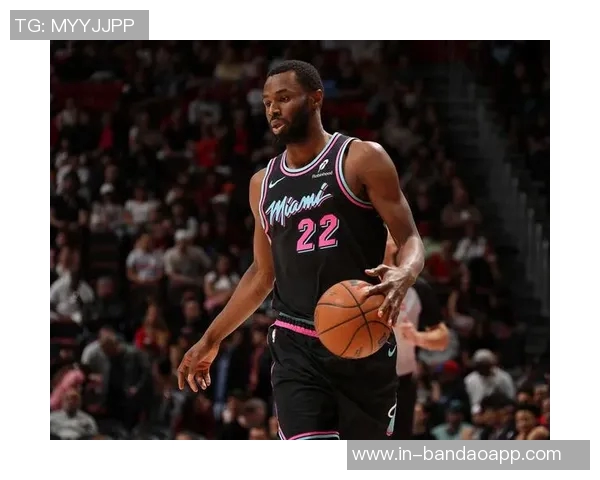 维金斯对阵旧主展现强劲状态首节高效拿下11分4篮板全罚球命中